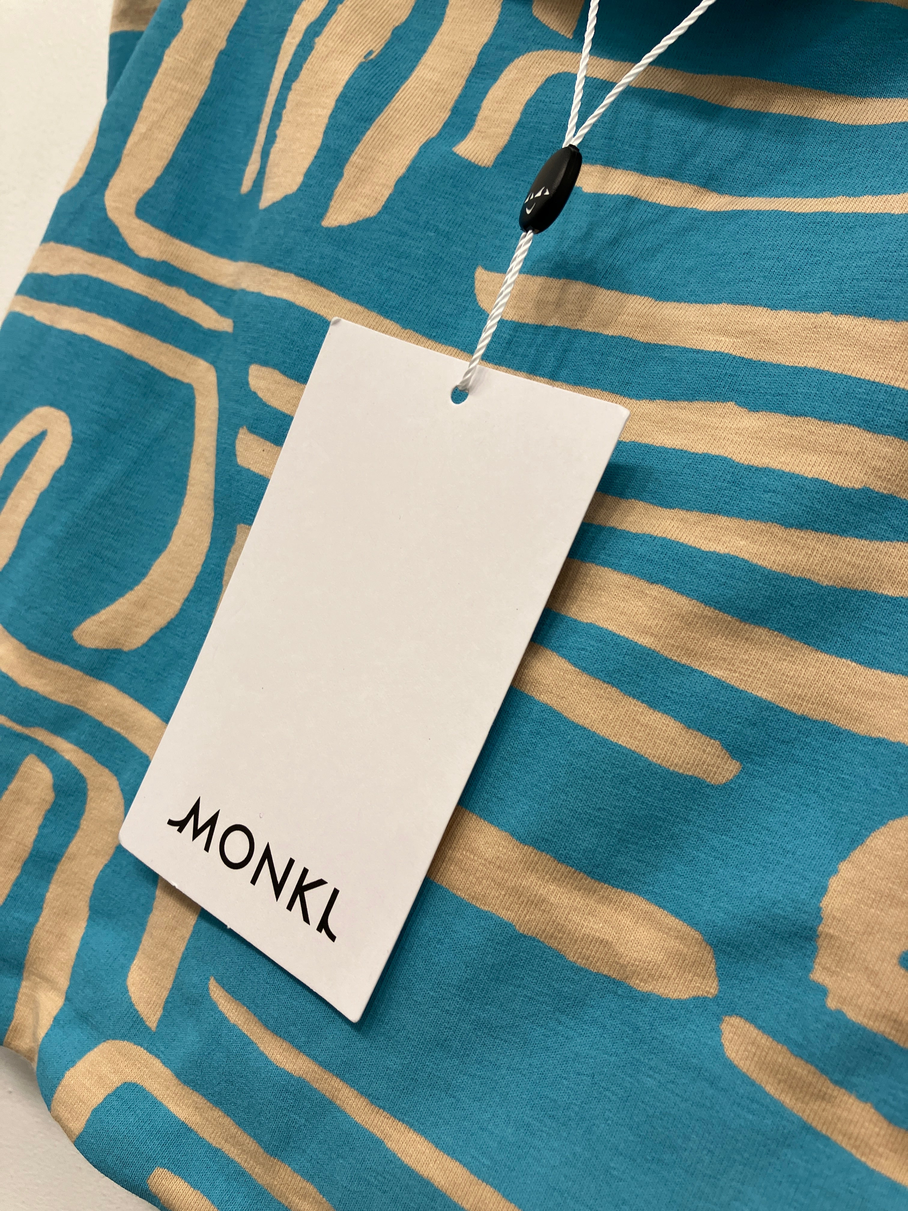 Monki Top
